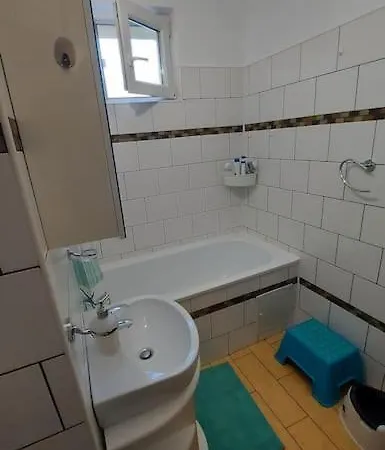 Authorised 2br Near Citycenter - 1 Parking Lot Апартаменты