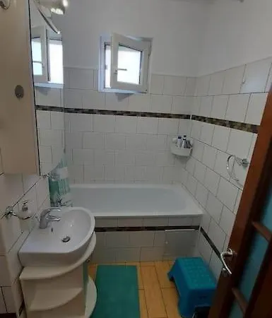 Authorised 2br Near Citycenter - 1 Parking Lot דירה *