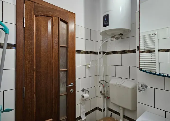 Authorised 2br Near Citycenter - 1 Parking Lot Apartman *