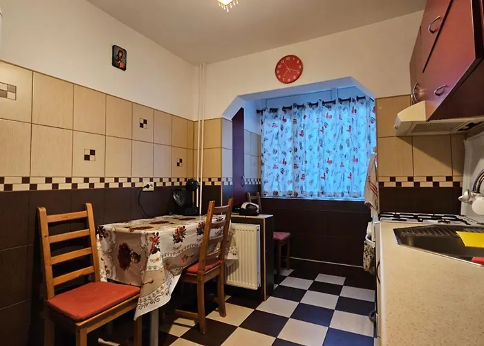 Authorised 2br Near Citycenter - 1 Parking Lot Boekarest